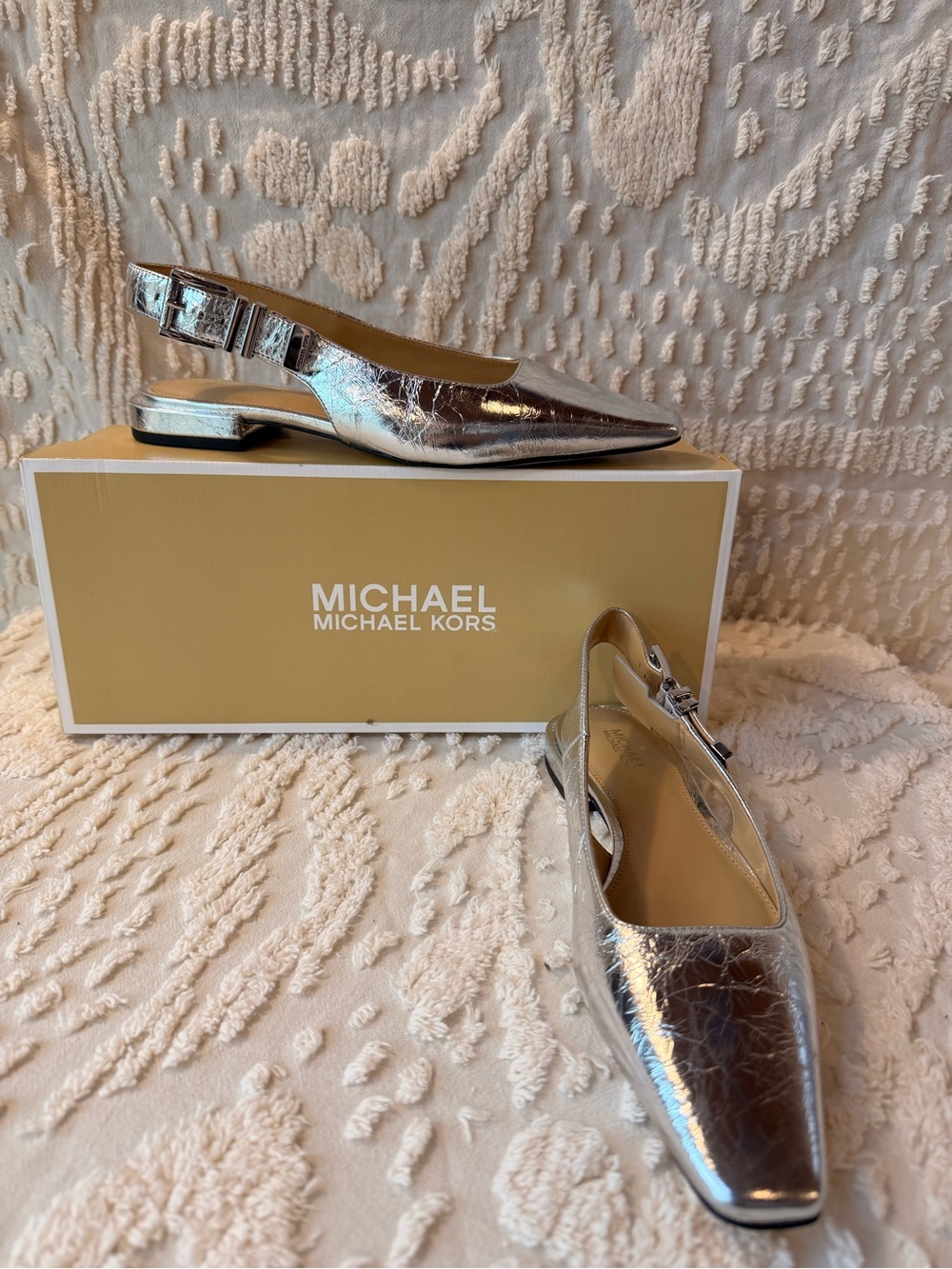 Michael Kors Metallic Silver Pointed Slingback Flats #695